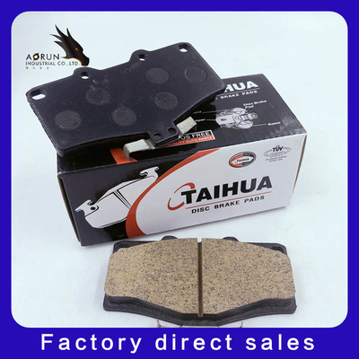 Zapatas de freno de cerámica del proveedor 04465-35240 de la zapata de freno fijadas para SUV